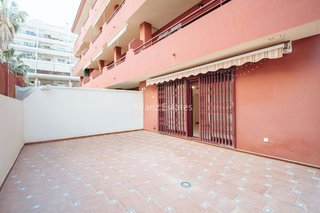 Piso en venta en Puerto Marina en Benalmádena