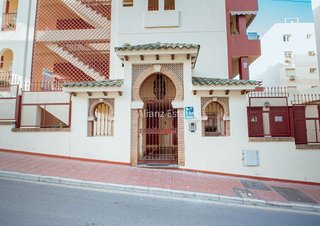 Piso en venta en Puerto Marina en Benalmádena