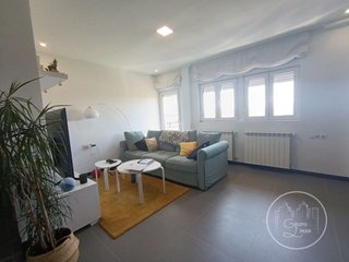 Piso en venta en Universidad en Ávila