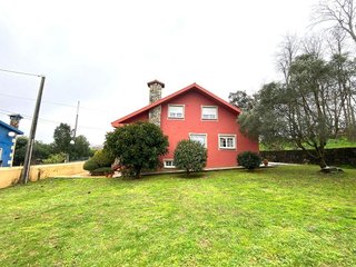 Chalet en venta en Boiro
