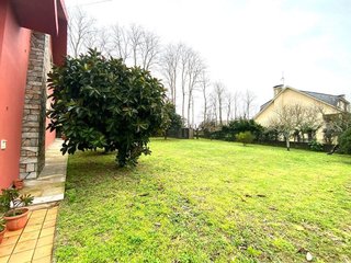 Chalet en venta en Boiro