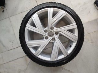 Llantas 18 pulgadas Golf  Medida 225/40/18