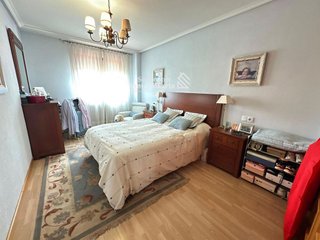 Casa adosada en venta en Hospitales - Campus en Salamanca