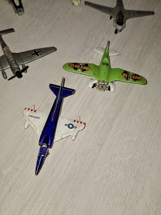 Lote 9 Aviones Juguete Varios