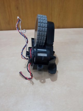 Rueda ESSENTIAL Roomba