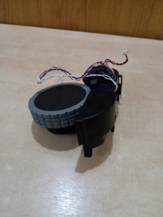 Rueda ESSENTIAL Roomba