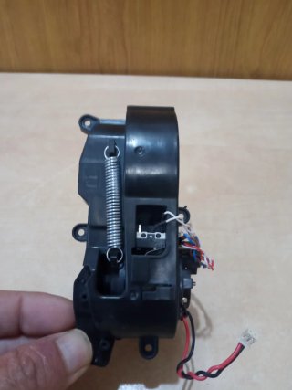 Rueda ESSENTIAL Roomba