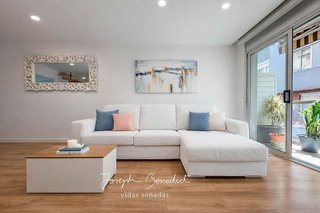 Casa adosada en venta en Santa Eulàlia en Hospitalet de Llobregat, L´