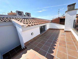 Dúplex en venta en Santa Perpètua de Mogoda