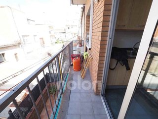 Piso en venta en Artigas - Llefià en Badalona