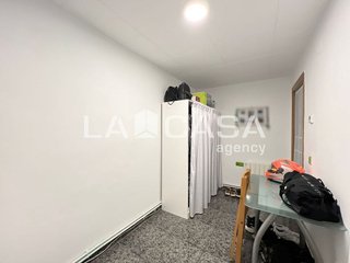 Piso en venta en Artigas - Llefià en Badalona