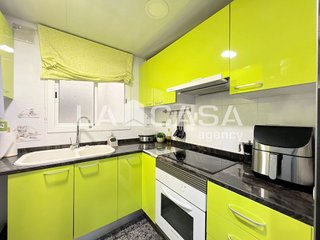 Piso en venta en Artigas - Llefià en Badalona