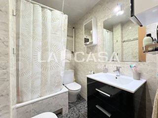 Piso en venta en Artigas - Llefià en Badalona