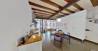 Piso en venta en El Raval en Barcelona