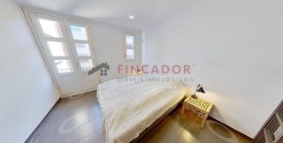 Piso en venta en El Raval en Barcelona