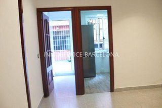 Casa adosada en venta en El Camp de l'Arpa del Clot en Barcelona