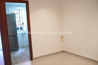 Casa adosada en venta en El Camp de l'Arpa del Clot en Barcelona