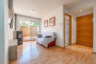 Piso en venta en Zubia (La)