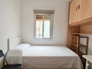 Ático en venta en Les Roquetes en Barcelona