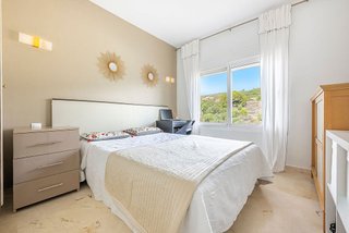 Piso en venta en Los Naranjos - Las Brisas en Marbella