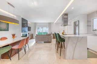 Piso en venta en Los Naranjos - Las Brisas en Marbella