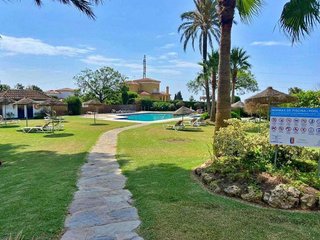 Piso en venta en Paraíso - Atalaya- Benamara en Estepona