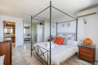 Piso en venta en Torrequebrada en Benalmádena