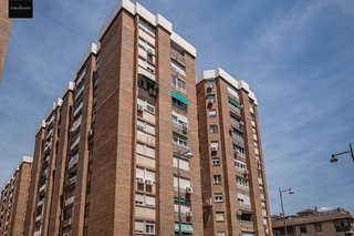 Piso en venta en Cervantes en Granada