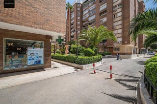 Piso en venta en Cervantes en Granada