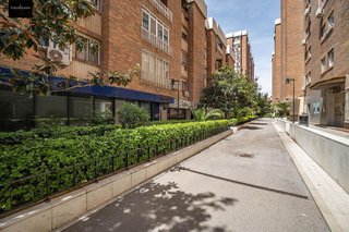 Piso en venta en Cervantes en Granada