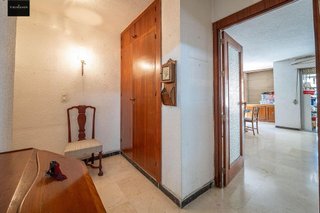 Piso en venta en Cervantes en Granada