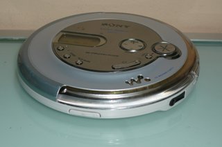 Sony CD Walkman D-NE711 MP3 Plata