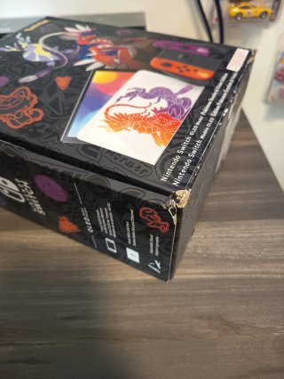 Nintendo Switch Edición Pokémon Escarlata y Púrpur