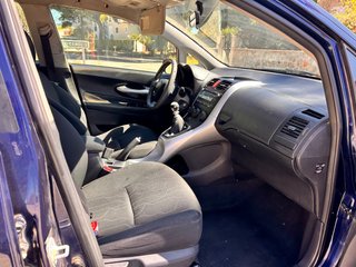 Toyota Auris 2012