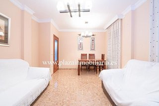 Piso en venta en Lucena