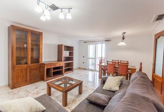 Piso en venta en Torrequebrada en Benalmádena
