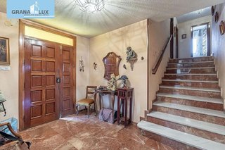Chalet en venta en Ogíjares