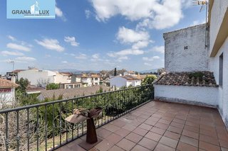 Chalet en venta en Ogíjares