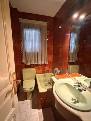 Casa adosada en venta en Albelda de Iregua
