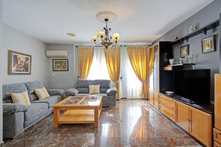 Chalet en venta en Padul
