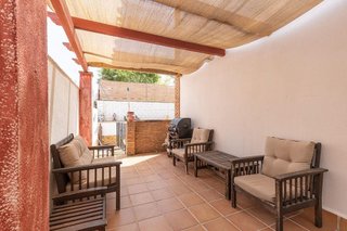 Casa pareada en venta en Gójar