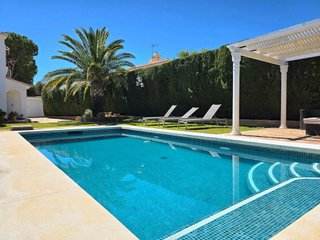 Chalet en venta en Arroyo de la Miel en Benalmádena