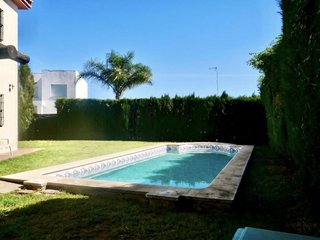 Chalet en venta en Montequinto en Dos Hermanas