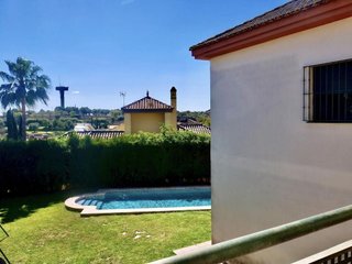 Chalet en venta en Montequinto en Dos Hermanas