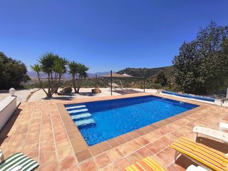 Chalet en venta en Casarabonela