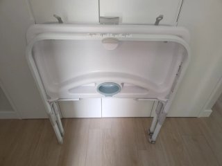 Bañera-cambiador de bebé con patas Jane Flip