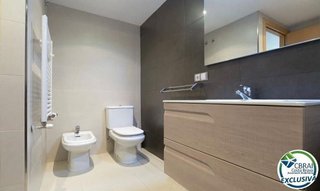 Piso en venta en Port Esportiu - Puig Rom - Canyelles en Roses