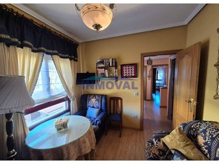 Casa adosada en venta en Valdepeñas