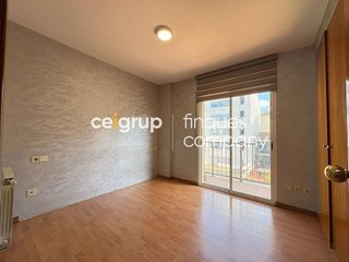 Piso en venta en Maçana en Salt