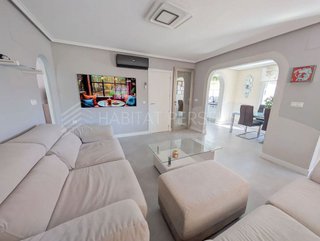 Chalet en venta en Monforte del Cid